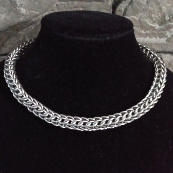 **SALE PRICE** (Unisex) Closed Round Jump Ring Necklace - Picture 1 of 10